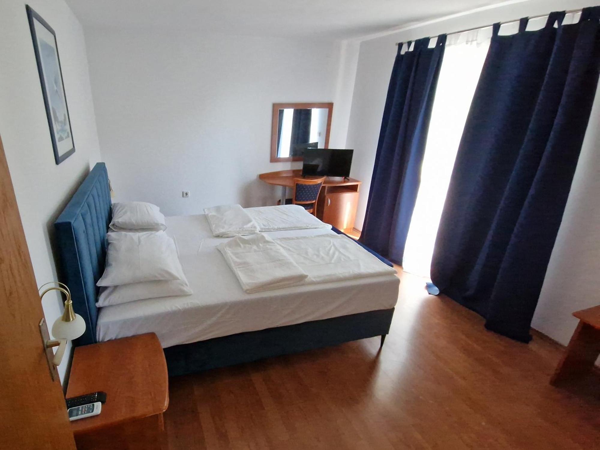 Pansion Marco Polo Otel Petrčane Dış mekan fotoğraf