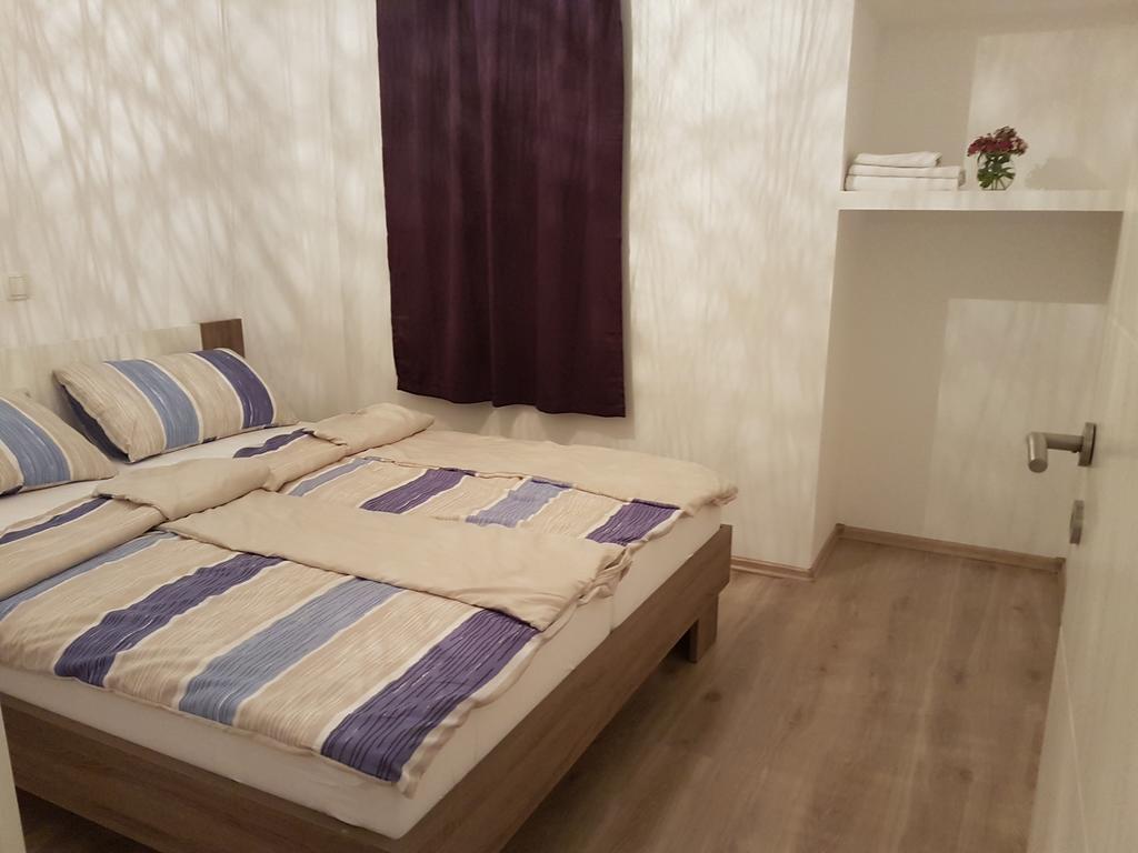 Pansion Marco Polo Otel Petrčane Dış mekan fotoğraf