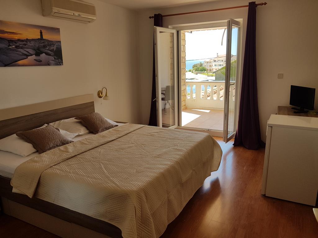 Pansion Marco Polo Otel Petrčane Dış mekan fotoğraf